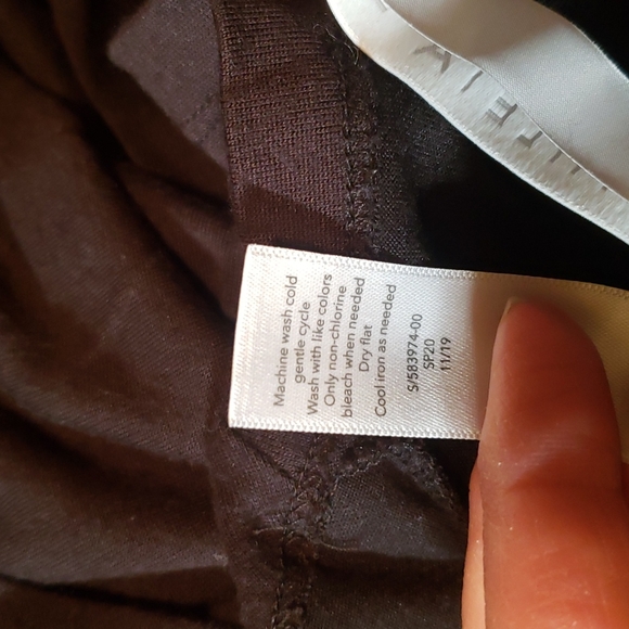 EUC Athleta twist back long sleeve top L - Picture 4 of 4